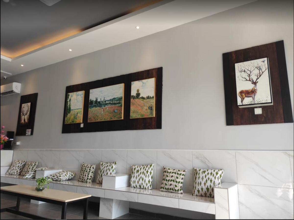 Reno Hotel อิโปห์ ภายนอก รูปภาพ