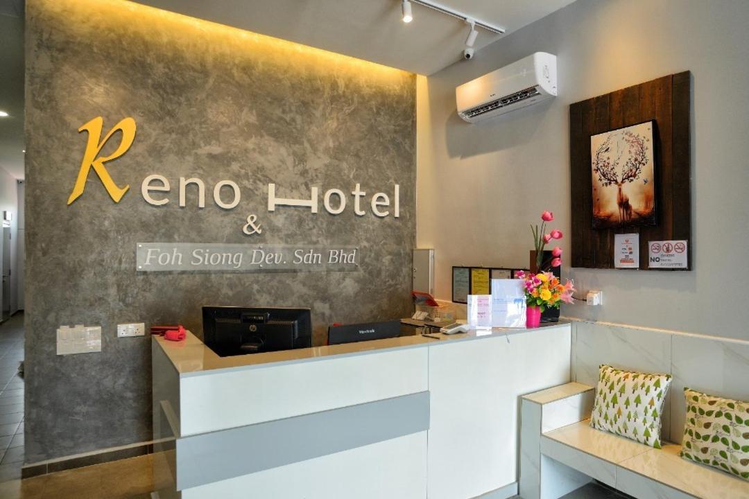 Reno Hotel อิโปห์ ภายนอก รูปภาพ