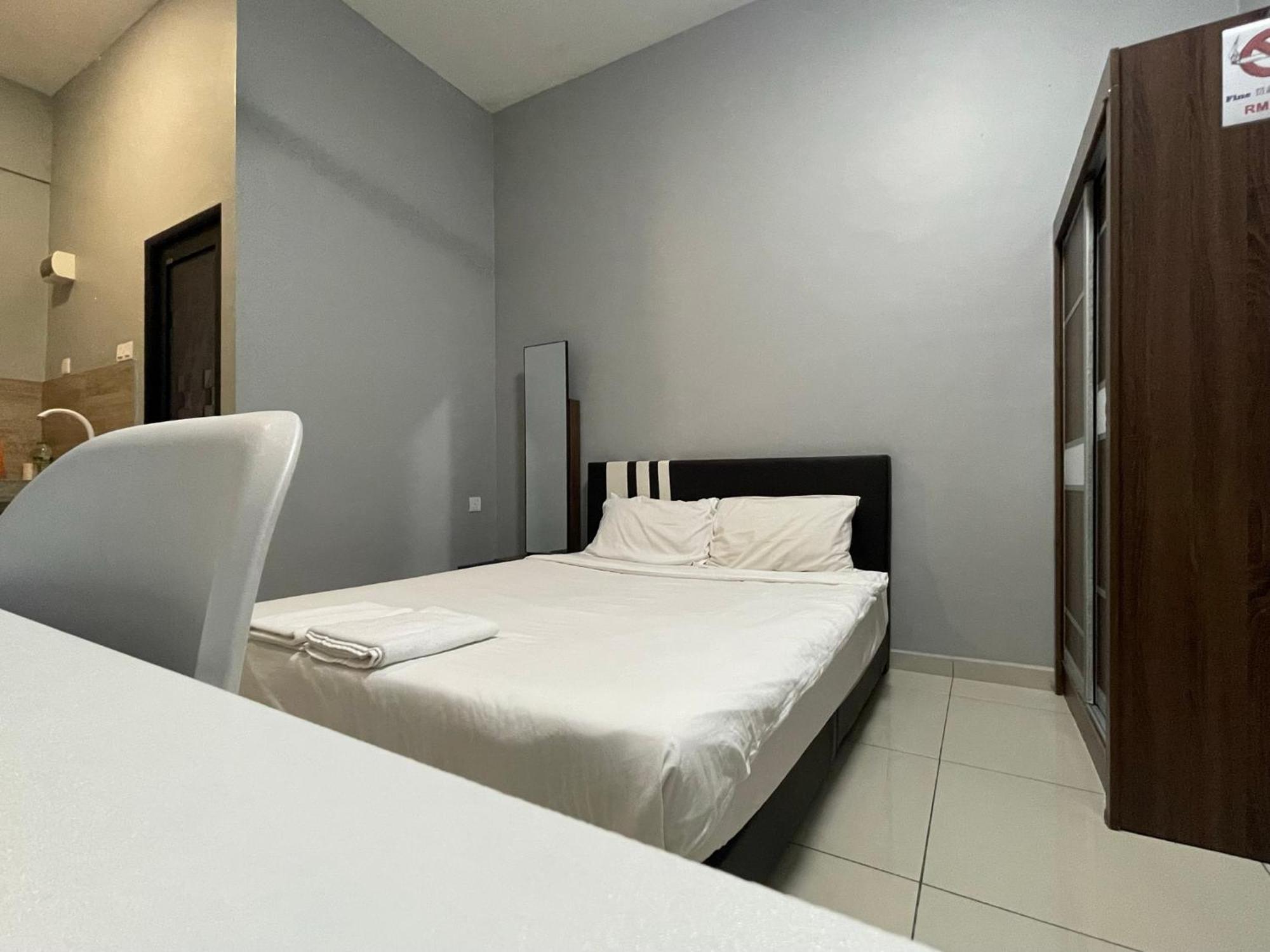 Reno Hotel อิโปห์ ภายนอก รูปภาพ
