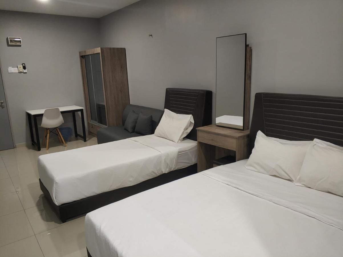Reno Hotel อิโปห์ ภายนอก รูปภาพ